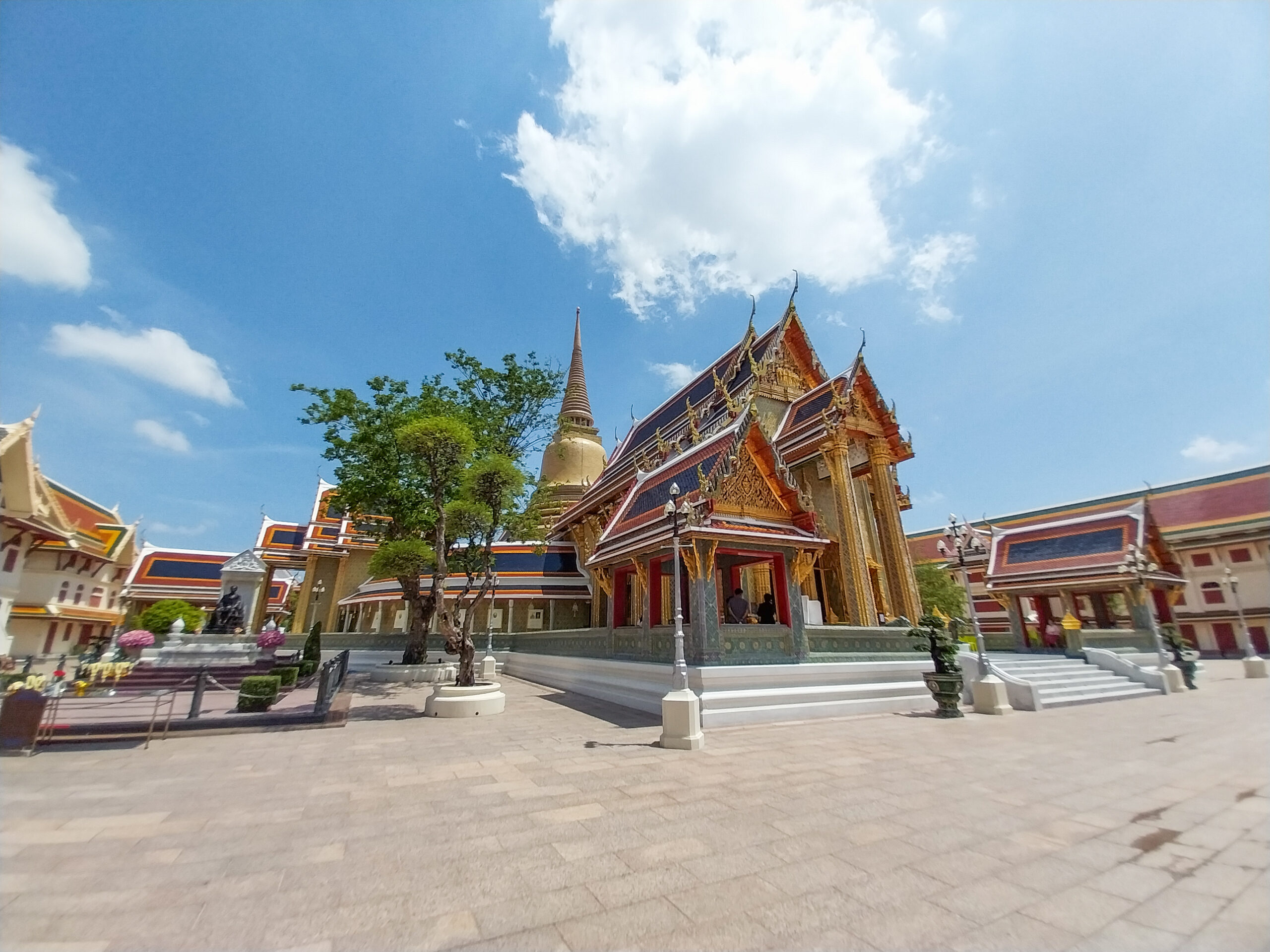ภาพโดย_ กสิณธร ราชโอรส แหล่งที่มา_ Wikimedia Commons